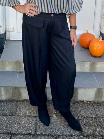 Moon Pants Black