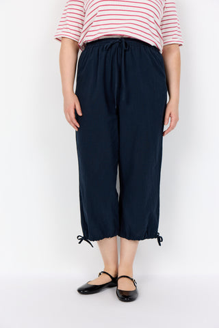 WA-Erika 2 Capri Navy
